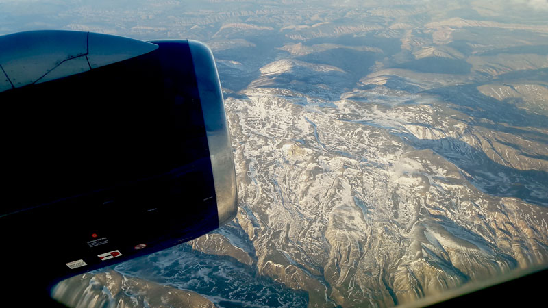 flying-in-azerbaijan-airline