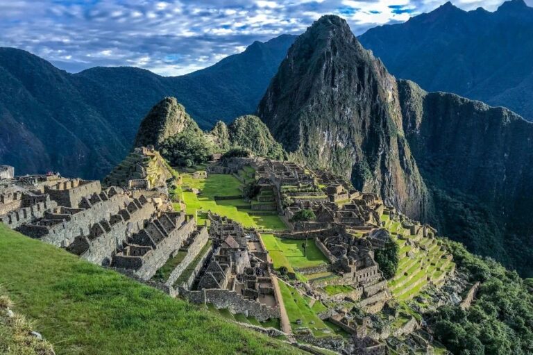 How to Travel to Machu Picchu for Cheap